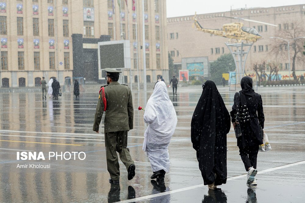 تصاویر جالب از مراسم ازدواج دانشجویی ارتشی ها در تهران