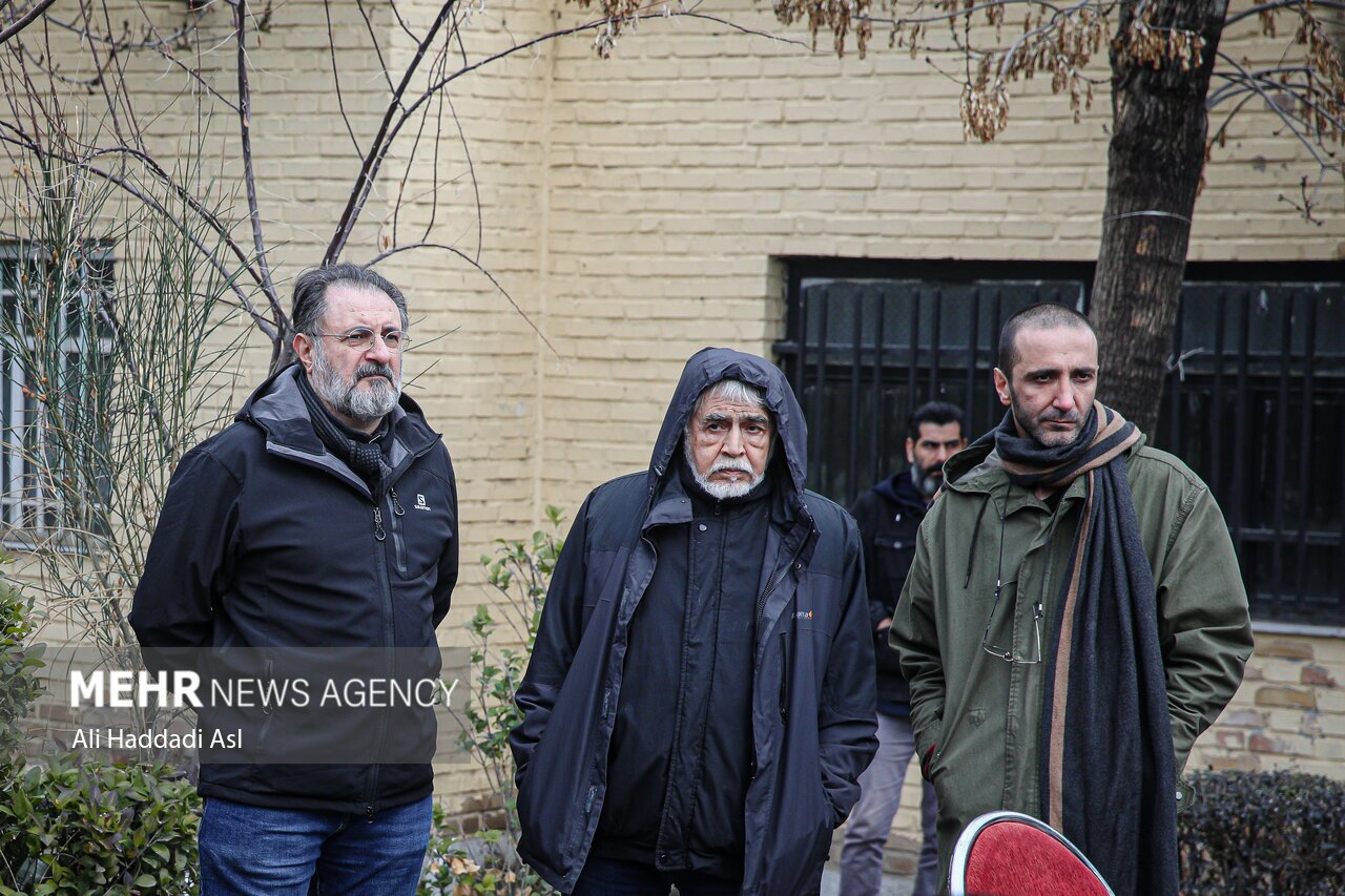 تصاویر غم انگیز از مراسم تشییع پیکر پردیس افکاری تصاویر غم انگیز از مراسم تشییع پیکر پردیس افکاری