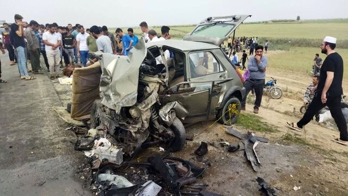 کشته و مجروح شدن ۱۲ نفر در تصادف جاده‌ای آق‌قلا+عکس