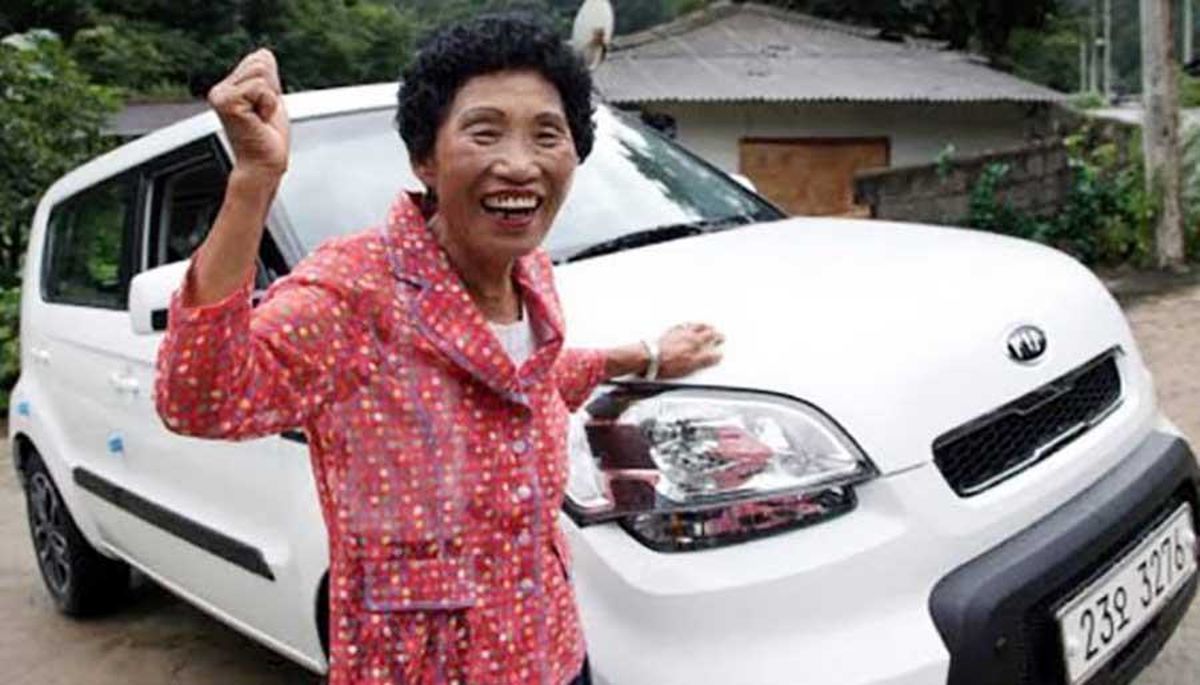 960 بار تلاش یک زن 69 ساله برای گرفتن گواهینامه رانندگی