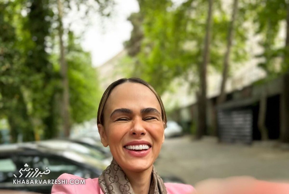 عکس | استایل متفاوت زن ستاره پرسپولیس در هوای بهاری تهران