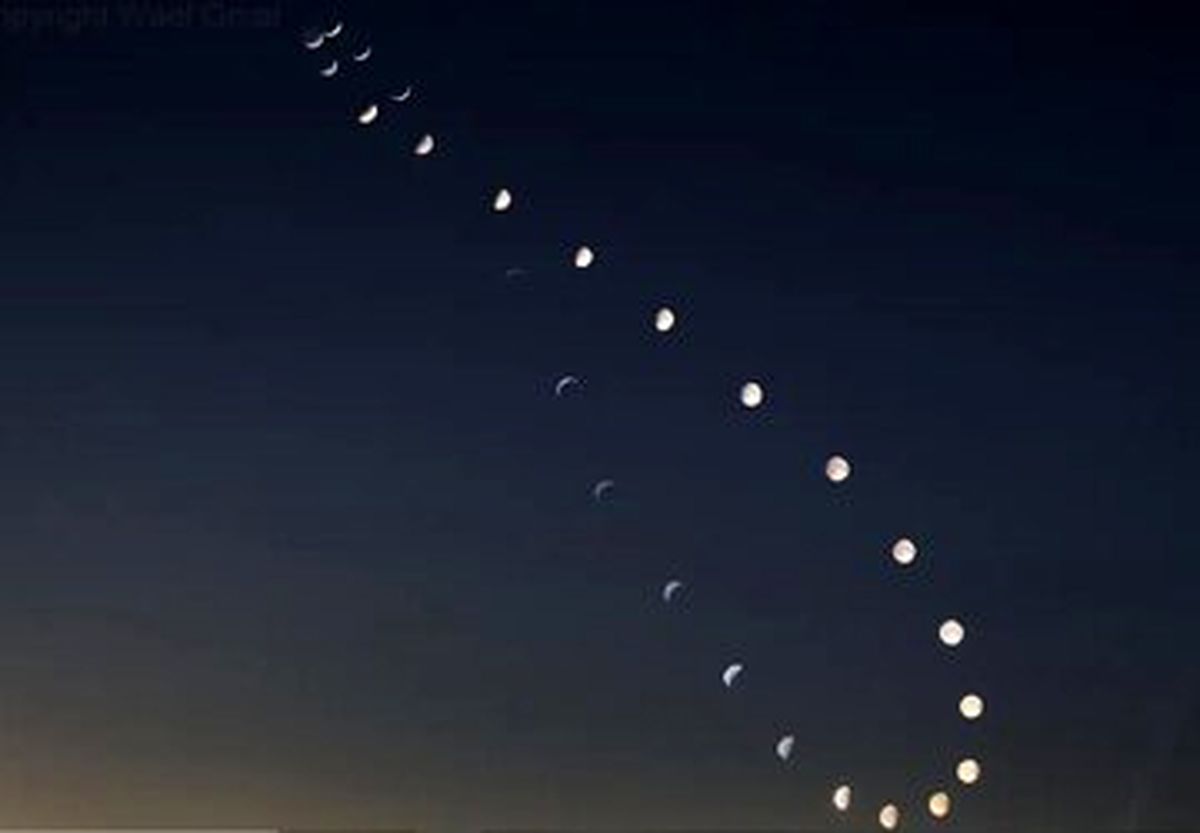 عکس | تصویر مسحورکننده از مسیر حرکت ماه در آسمان طی ۳۰ روز