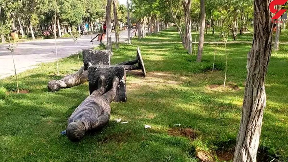 عکس | تصویری از محل مرگ هولناک یک کودک در پارک؛ سقوط مجسمه و له کردن کودک!