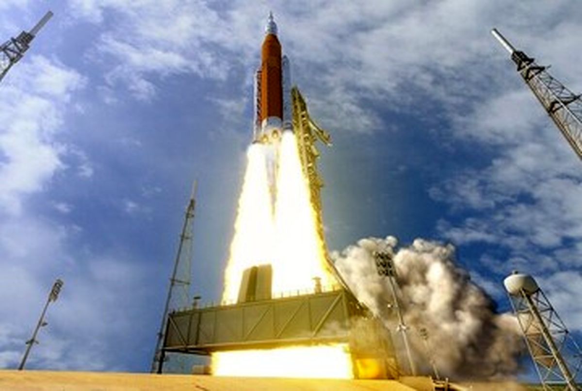 عکس | موشک ۱۳ میلیارد دلاری ماموریت «آرتمیس»