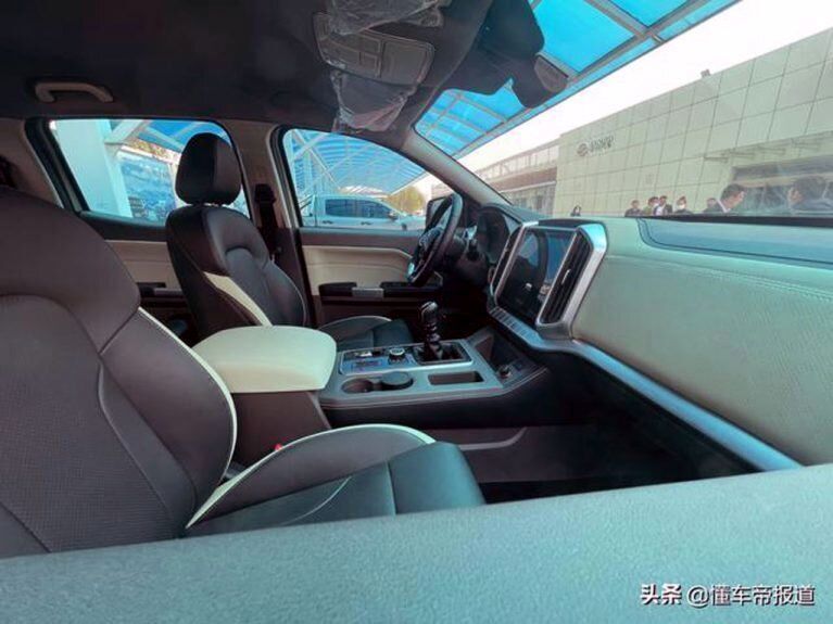 ورود پیکاپ G ۹ به کشور از پاییز سال جاری ورود پیکاپ G ۹ به کشور از پاییز سال جاری