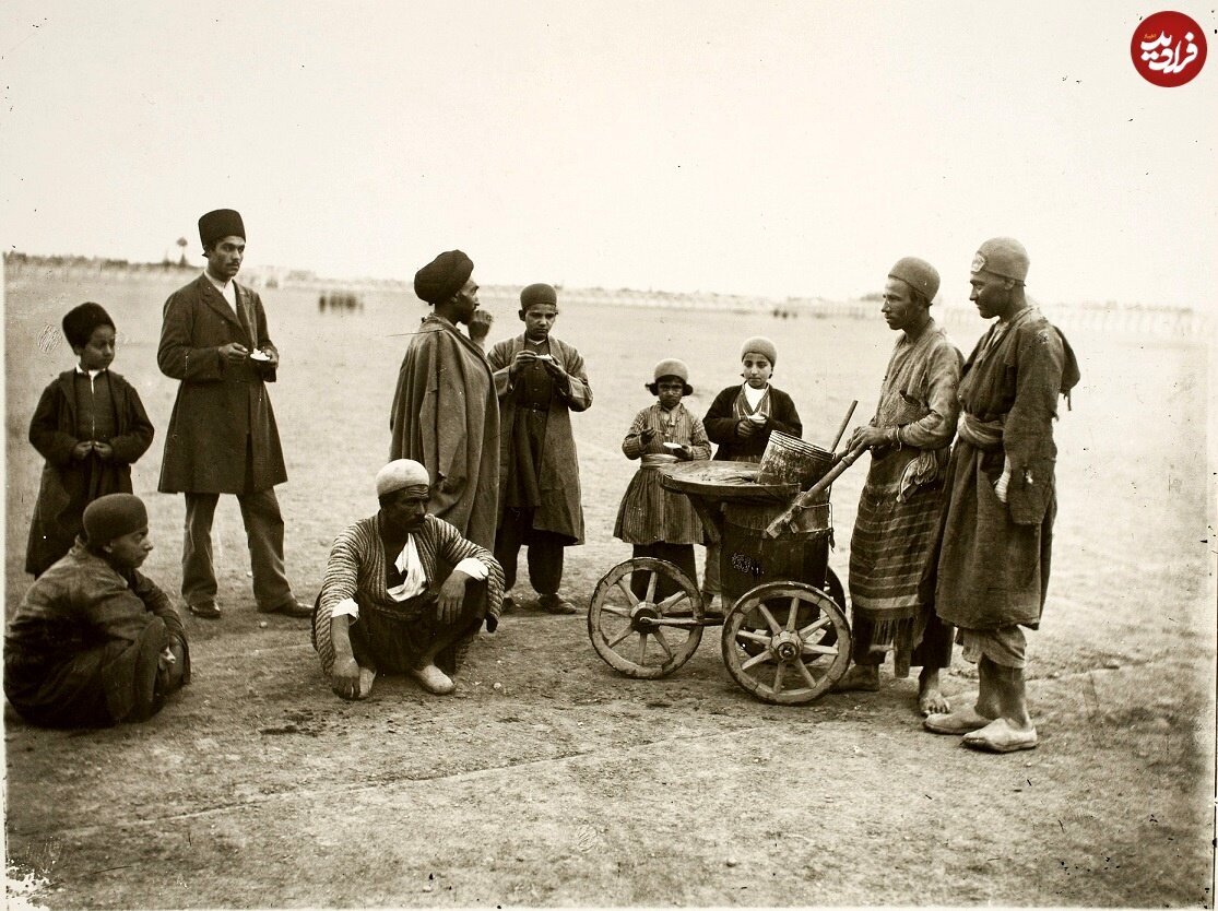 عکس | قدیمیترین بستنی فروشی در دوران قاجار عکس | قدیمیترین بستنی فروشی در دوران قاجار