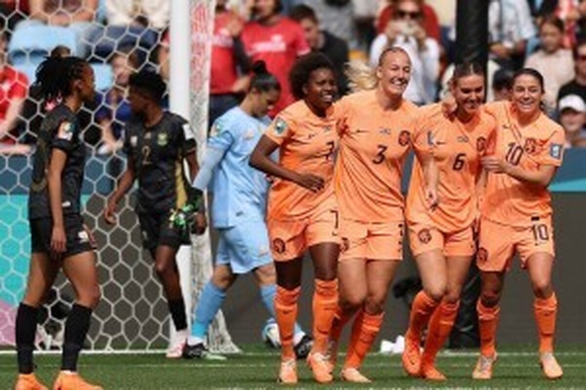 آغاز مسابقات مرحله یک چهارم جام جهانی فوتبال زنان از 20 مردادماه