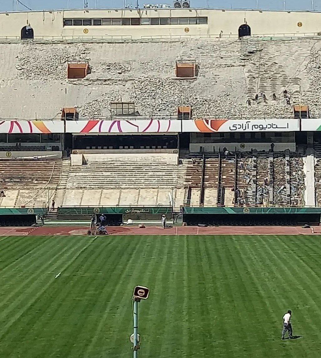 وضعیت افتضاح ورزشگاه آزادی چند ساعت پیش از آغاز لیگ + عکس