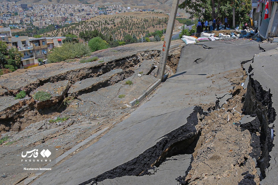 عکس | رانش زمین در «حِصار» کرج عکس | رانش زمین در «حِصار» کرج