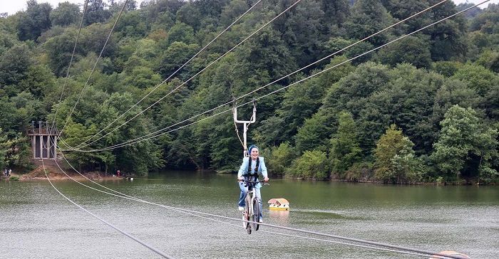 عکس | اقدام وحشتناک و دلهره آور از بازیگر زن ایرانی عکس | اقدام وحشتناک و دلهره آور از بازیگر زن ایرانی