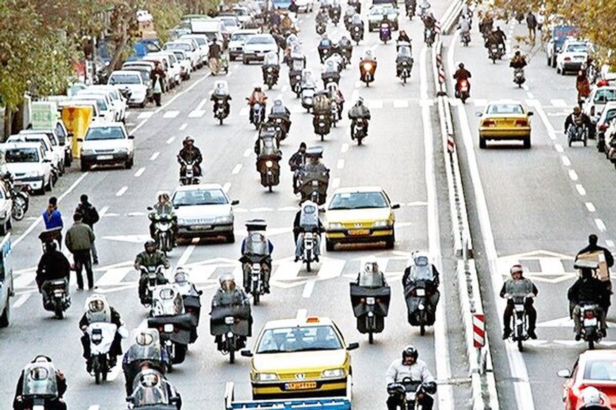 خبر خوش برای موتوسواران |  تخفیف ۱۵ درصدی بیمه شخص ثالث موتورسیکلت‌های صفر