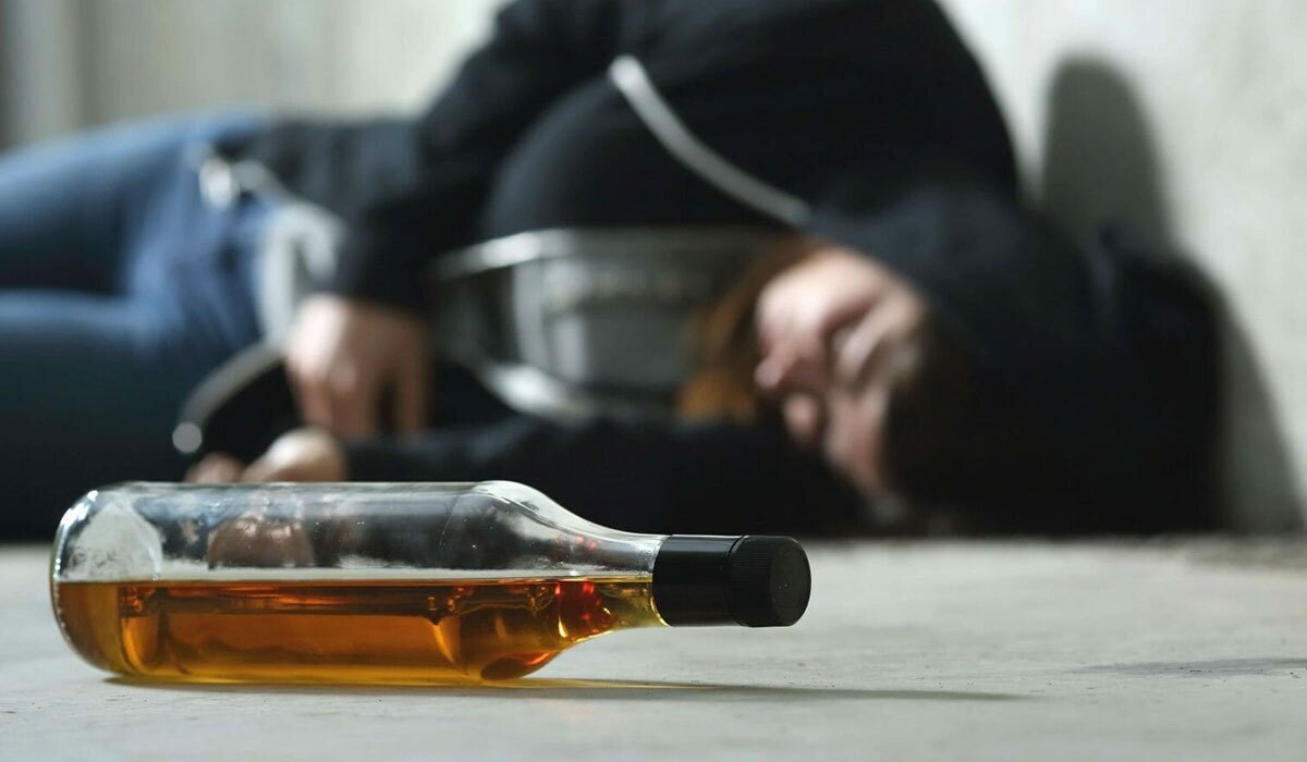دختر ۴ ساله تهرانی بعد از مصرف مشروبات الکلی درگذشت