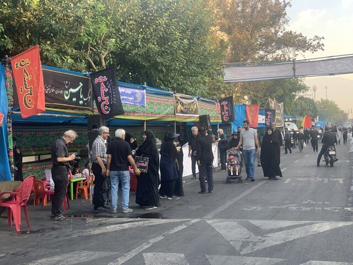 عکس | آغاز پیاده‌روی جاماندگان اربعین در تهران