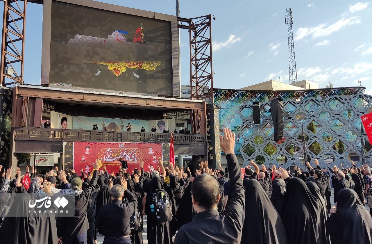 عکس | آغاز پیاده‌روی جاماندگان اربعین در تهران