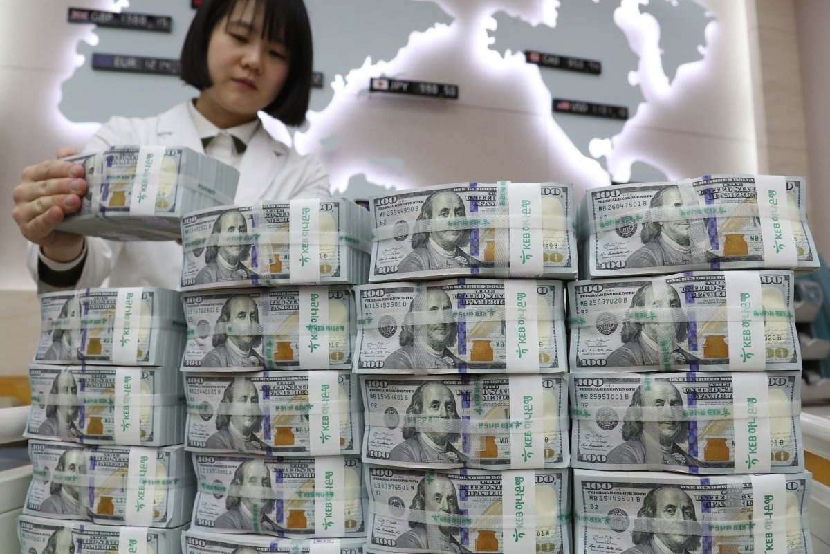 چه بلایی بر سر دلار‌های بلوکه شده ایران در کره آمد؟