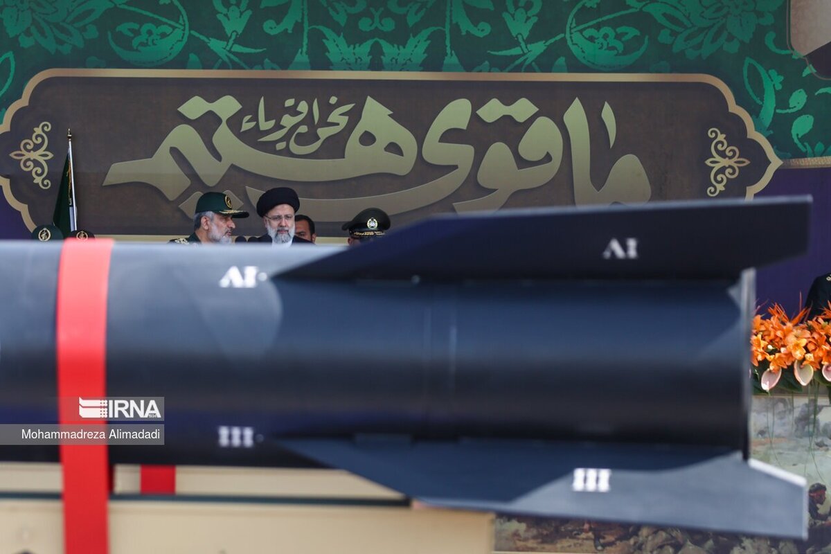 تصاویر | همه موشک‌های ایرانی کف آسفالت‌های تهران