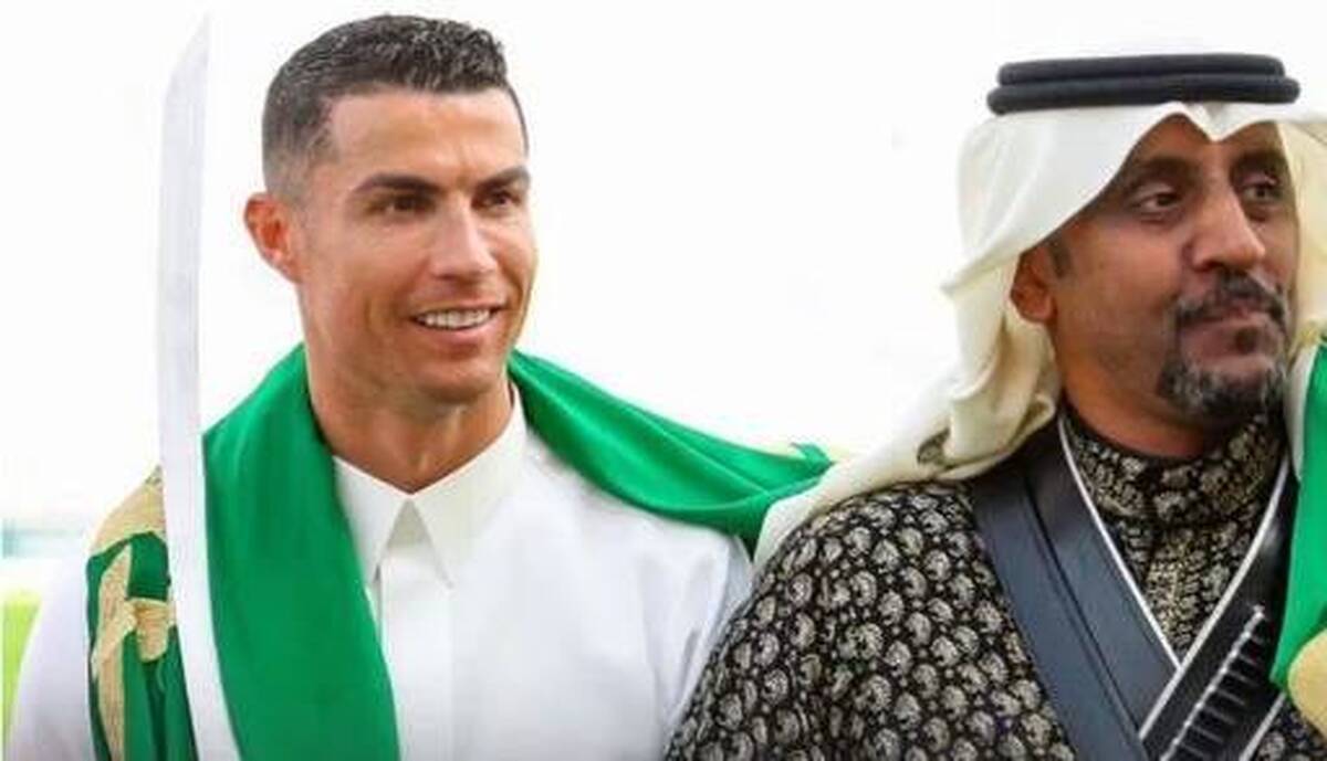 ویدیو | حضور رونالدو با لباس عربی در جشن ملی عربستان!