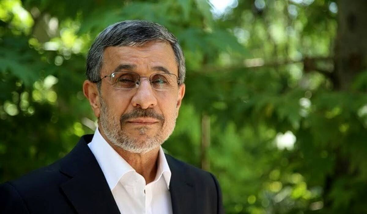 احمدی‌نژاد ممنوع‌الخروج است ؟