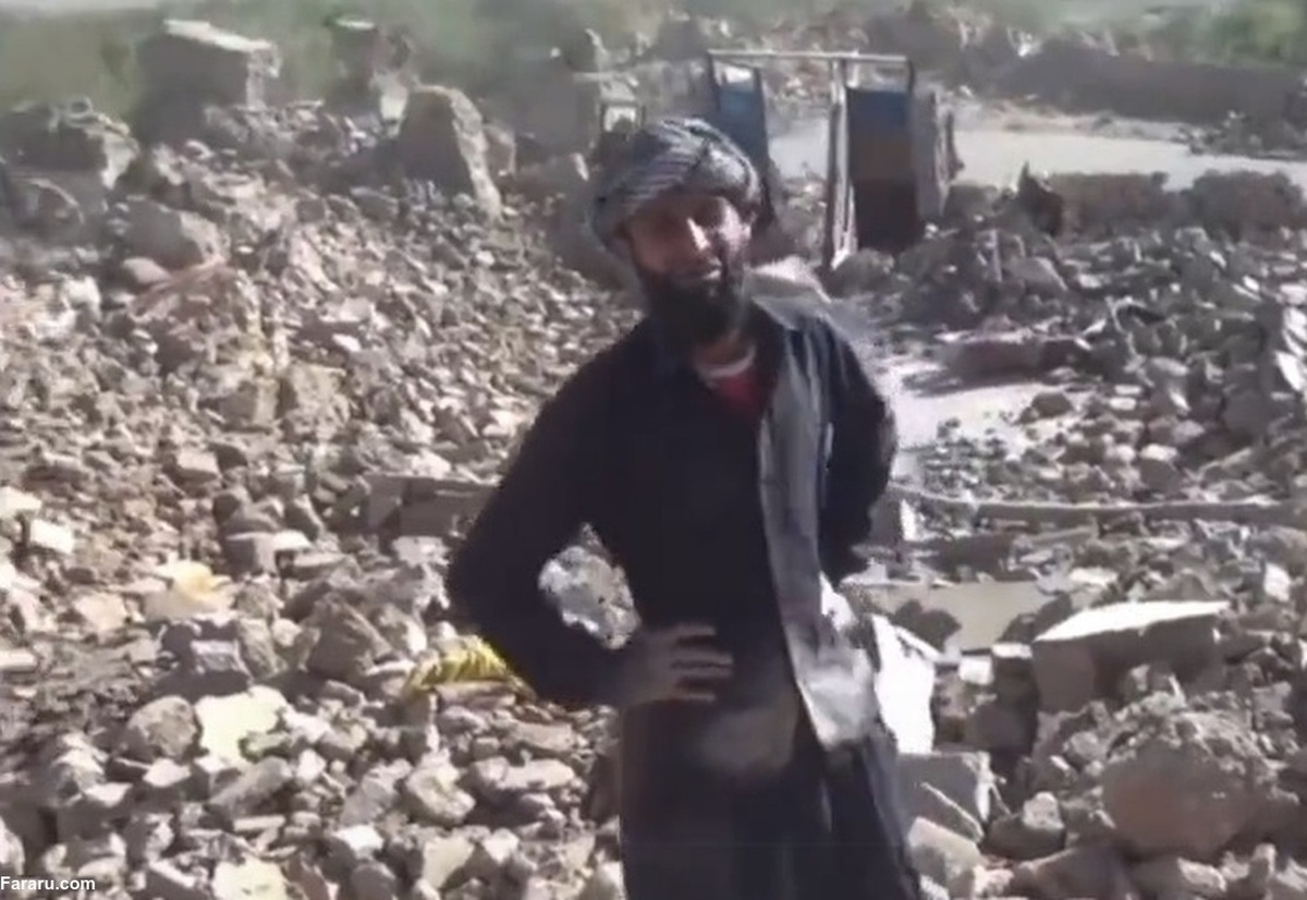 ویدیو | عزاداری مردی تنها که ۱۴ عضو خانواده‌اش در زلزله افغانستان جان دادند