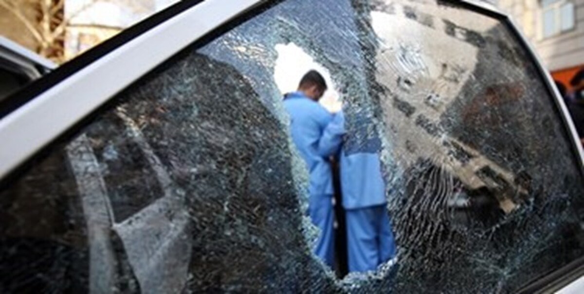 تخریب شبانه خودرو‌ها با تبر و قمه در مشهد | عاملان شرارت دستگیر شدند