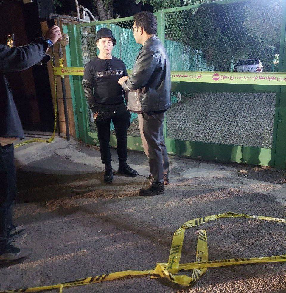 عکس | استایل عجیب امین حیایی مقابل داریوش مهرجویی