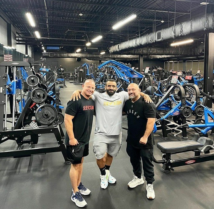 گرگ ایرانی به آمریکا رفت + عکس