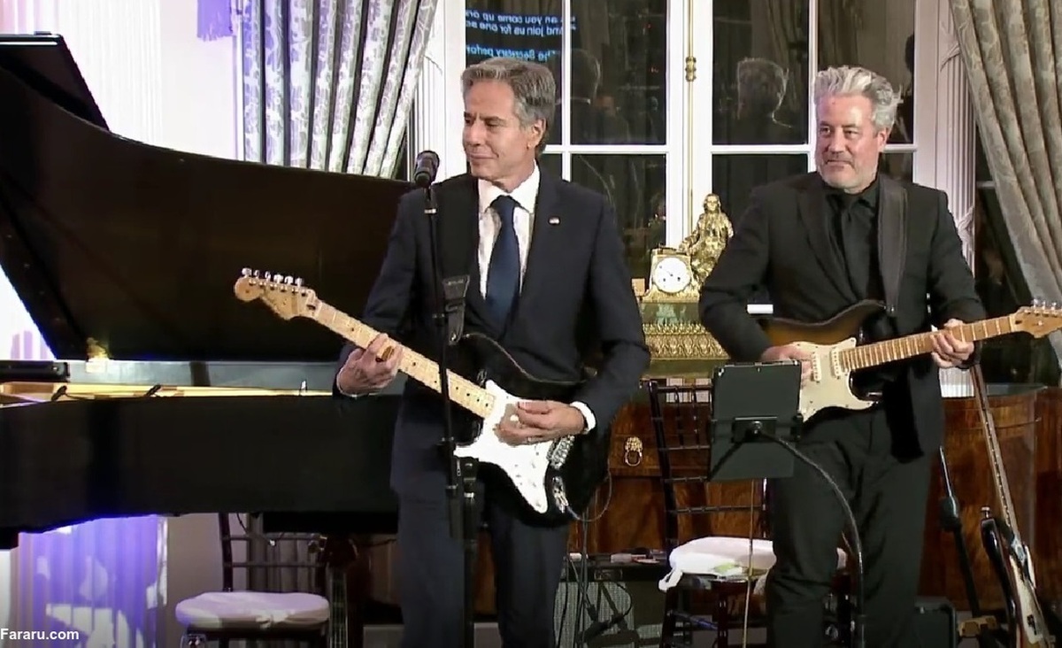 ویدیو | گیتارزنی و خوانندگی آنتونی بلینکن در مراسم دیپلماسی جهانی موسیقی