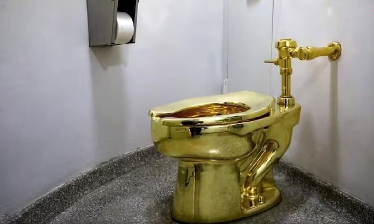 ویدیو | سرقت توالت ساخته شده از طلای ۱۸ عیار