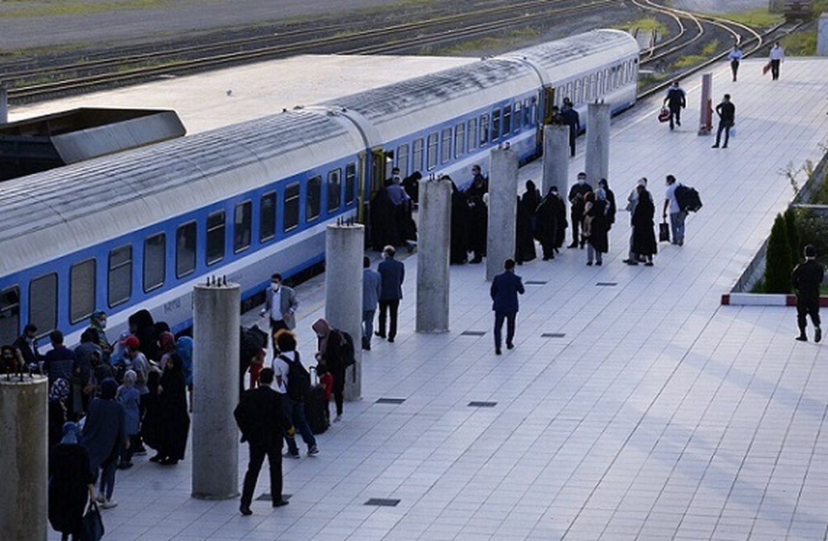 زمان پیش‌فروش بلیت قطار‌های مسافری آذرماه اعلام شد
