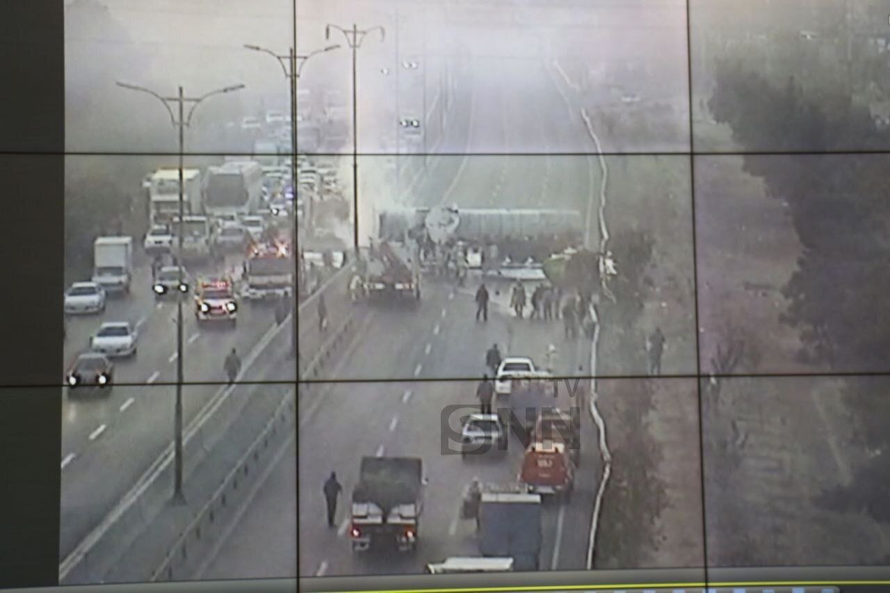 تصادفی عجیب در جاده بهشت زهرا | تانکر سوخت واژگون شد | آمار آسیب دیدگان اعلام شد