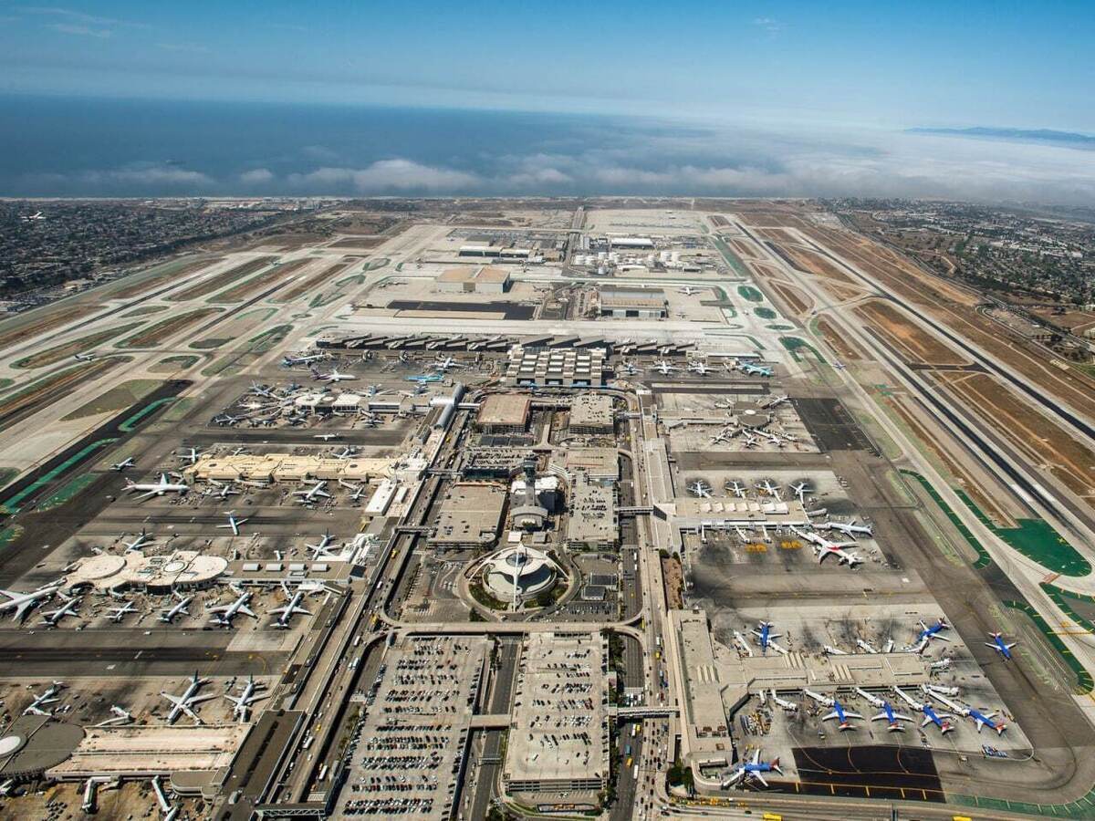 عکس | تصاویر جالب از فرودگاه بین المللی لس آنجلس