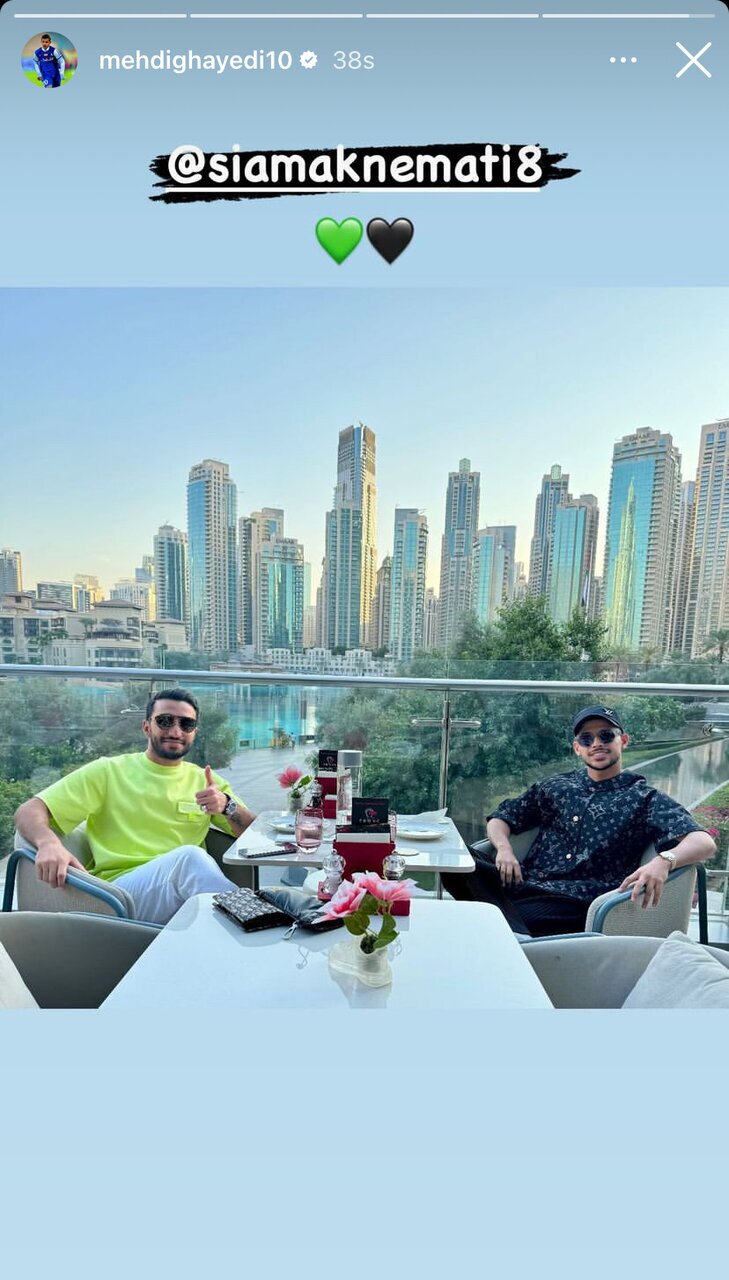 عکس | تفریحات این دوبازیکن در دوبی جنجالی شد عکس | تفریحات این دوبازیکن در دوبی جنجالی شد