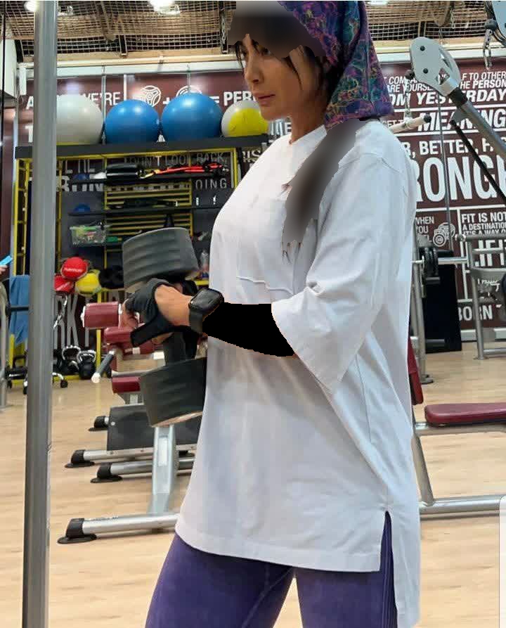 عکس | تصویر لو رفته از خانم بازیگر در باشگاه ورزشی عکس | تصویر لو رفته از خانم بازیگر در باشگاه ورزشی