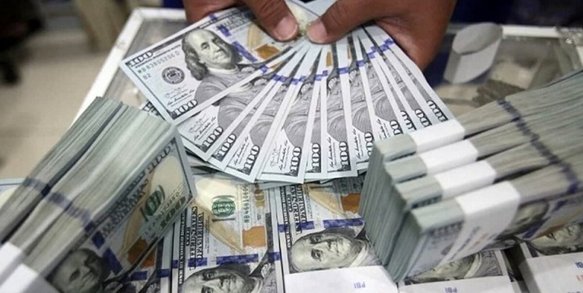 قیمت دلار و ارز در بازار امروز ۵ آذر ۱۴۰۲ | دلار آزاد چقدر ارزان شد ؟ + جدول قیمت
