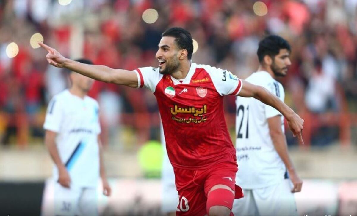 ویدیو | مردود شدن گل پرسپولیس به النصر به دلیل آفساید