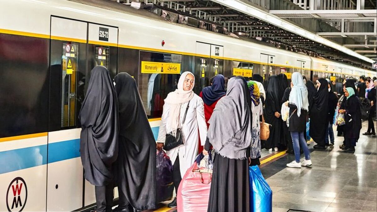 خدمت‌رسانی در ایستگاه متروی تهران مجانی شد