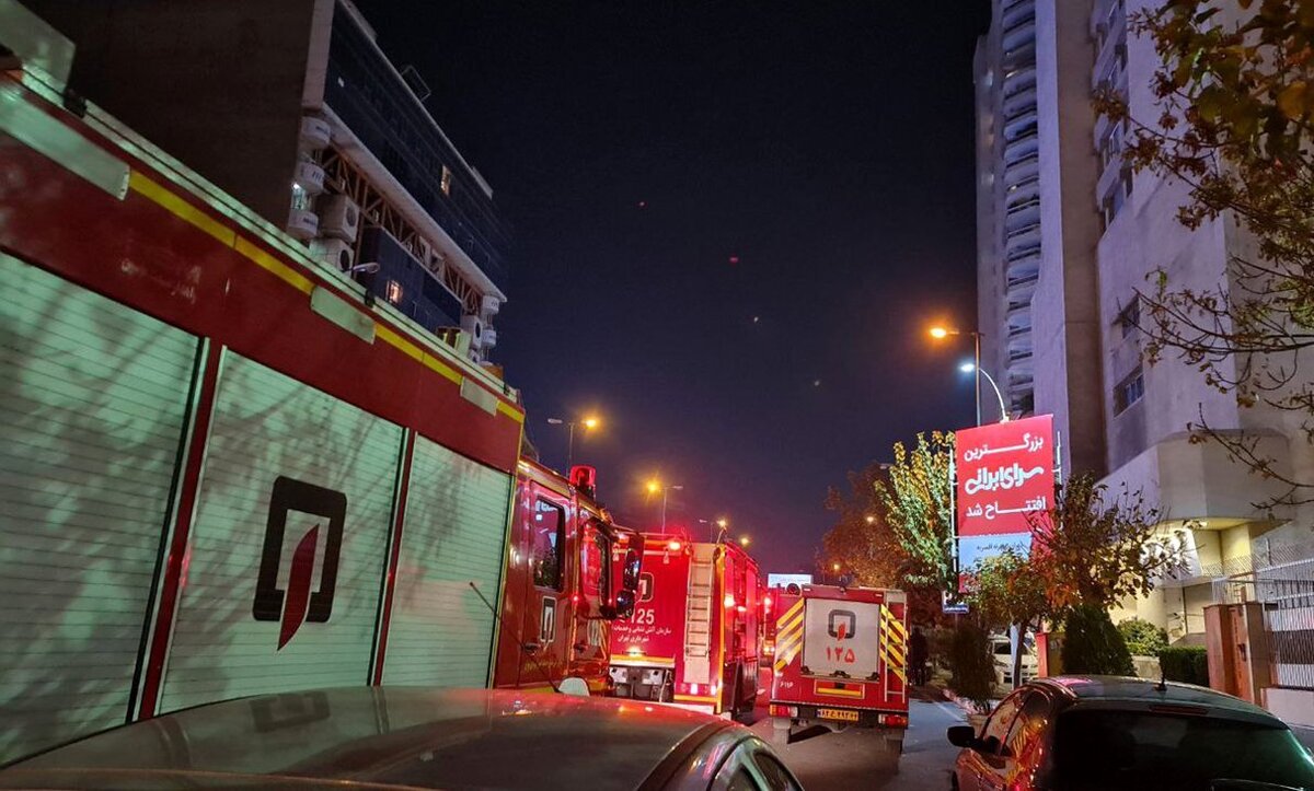 سومین آتش سوزی در تهران | آتش‌سوزی در برج اسکان