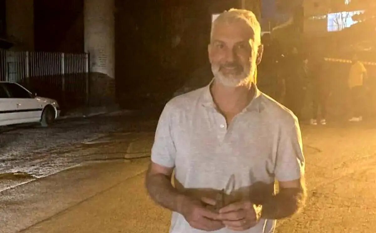 نیلوفر بیانی و هومن جوکار آزاد شدند نیلوفر بیانی و هومن جوکار آزاد شدند