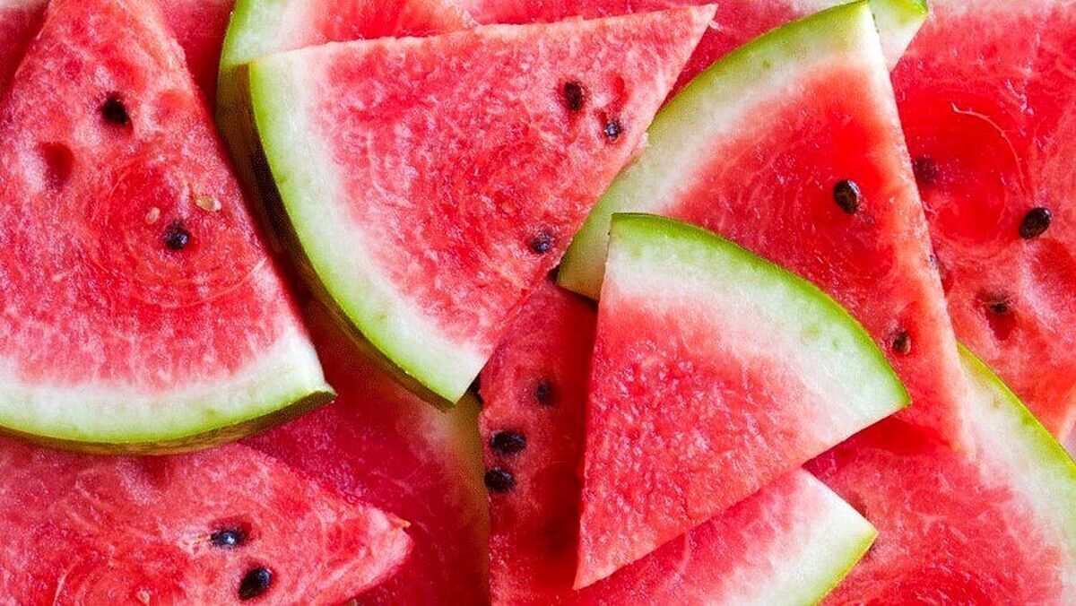 چگونه خوردن هندوانه باعث «اُوِردوز» می‌شود