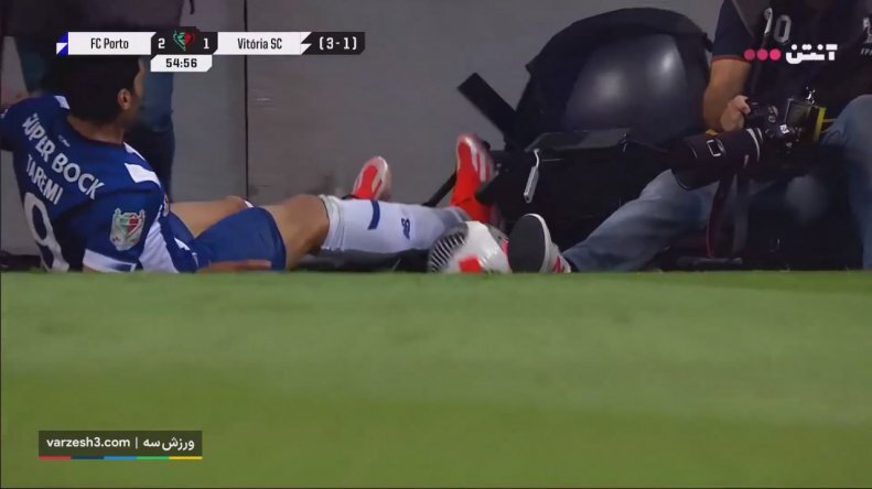 عکس | عجیبترین کارت تاریخ به مهدی طارمی عکس | عجیبترین کارت تاریخ به مهدی طارمی