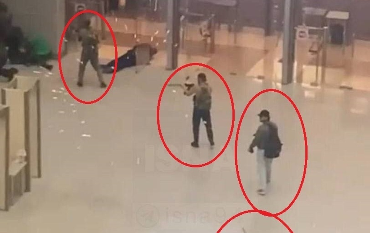 عکس | تصویری وحشتناک قربانبان حمله تروریستی شب گذشته   شناسایی اجساد ادامه داد
