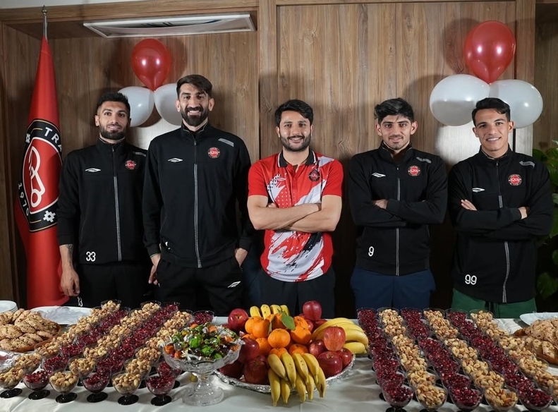 عکس | بیرانوند شب یلدا کجا بود؟!