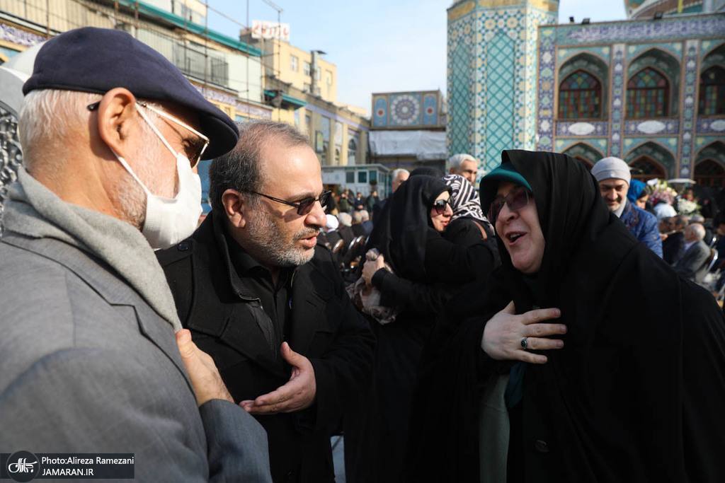 عکس | چرا سخنگوی دولت چادری شد؟! عکس | چرا سخنگوی دولت چادری شد؟!