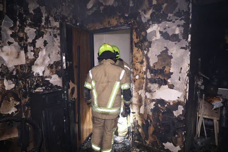 عکس | منزل تازه عروس و داماد در آتش سوخت! عکس | منزل تازه عروس و داماد در آتش سوخت!