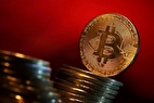 جدیدترین قیمت بیت‌کوین و ارز‌های دیجیتال | پنجشنبه ۲۵ بهمن ۱۴۰۳ + جدول