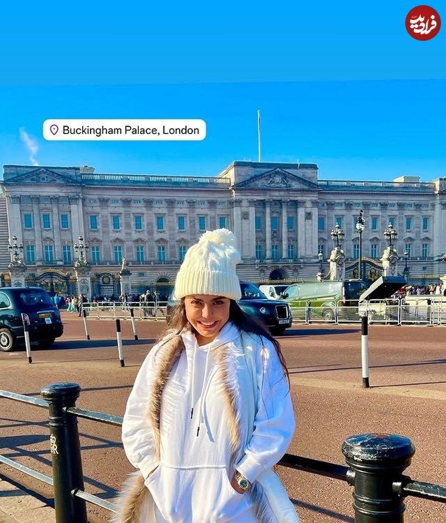 عکس | آزاده زارعی با تیپ مونوکروم در خیابان‌های لندن!