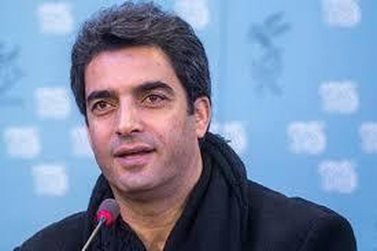 عکس | مهمانی افطار منوچهر هادی با حضور جمعی از هنرمندان!