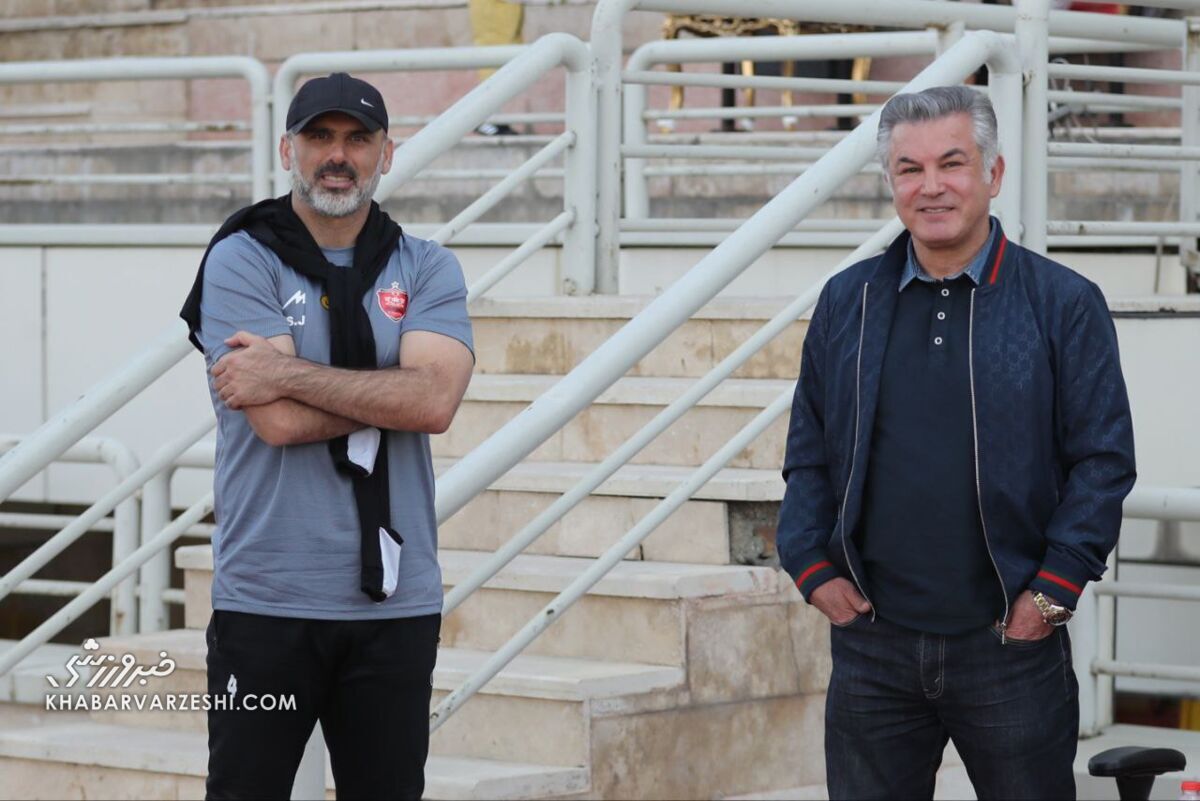 حمید استیلی برای تمرین پرسپولیس تیپ زد حمید استیلی برای تمرین پرسپولیس تیپ زد