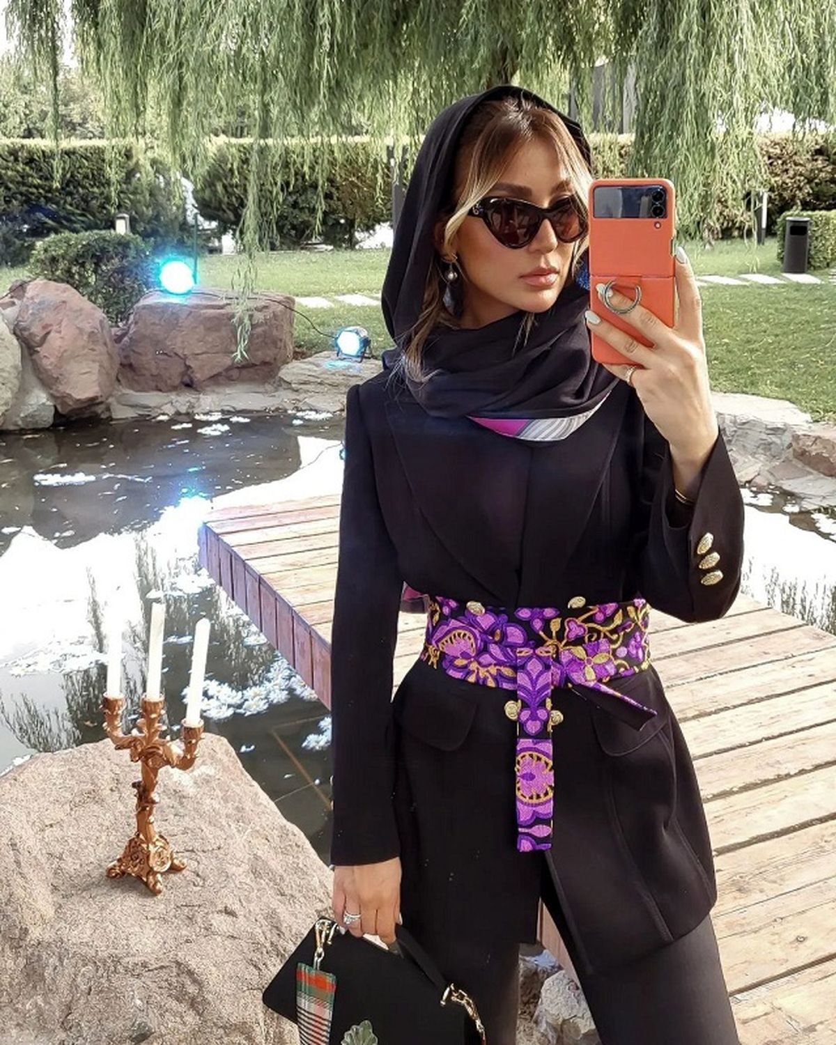 تصویری جنجالی از همسر بهرام رادان | مینا مختاری با استایلی متفاوت