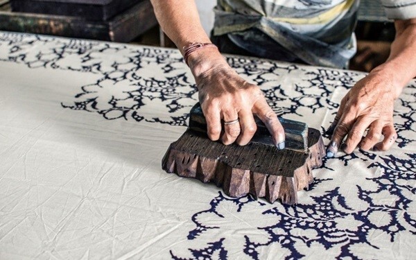 خانه طراحان سام، مرکز تخصصی چاپ روی پارچه با کیفیت بالا خانه طراحان سام، مرکز تخصصی چاپ روی پارچه با کیفیت بالا